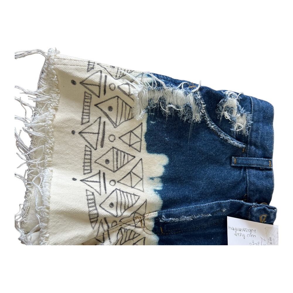 Custom Handmade Women’s juniors size 27 tribal cut off distressed shorts - Picture 3 of 5